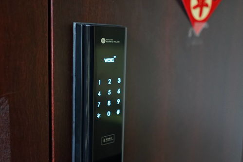 華為智選voc智能門鎖s 多種開鎖姿勢(shì),出行更自由